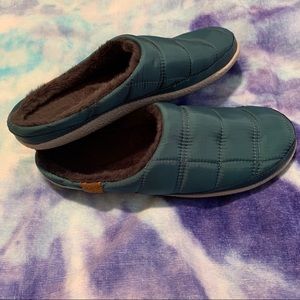 TOMS Slippers